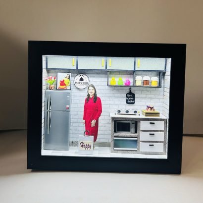 Mom's Magic 3D Miniature